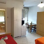 Marine Aparthotel 3*