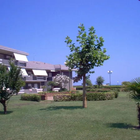 Marine 3* סילבי מרינה