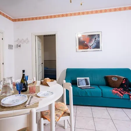 Marine سيلفي مارينا