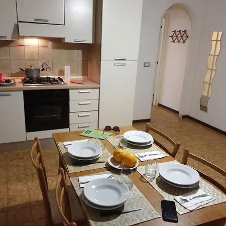 Marine Aparthotel 3*