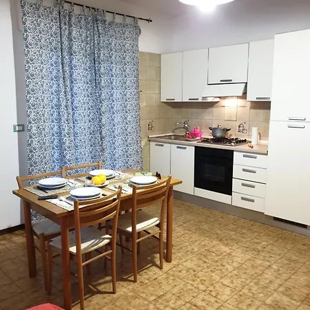 Apart Otel Marine 3*