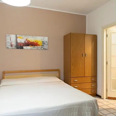 Marine סילבי מרינה