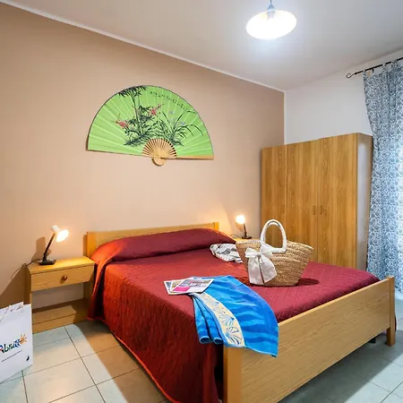 Marine Aparthotel 3*